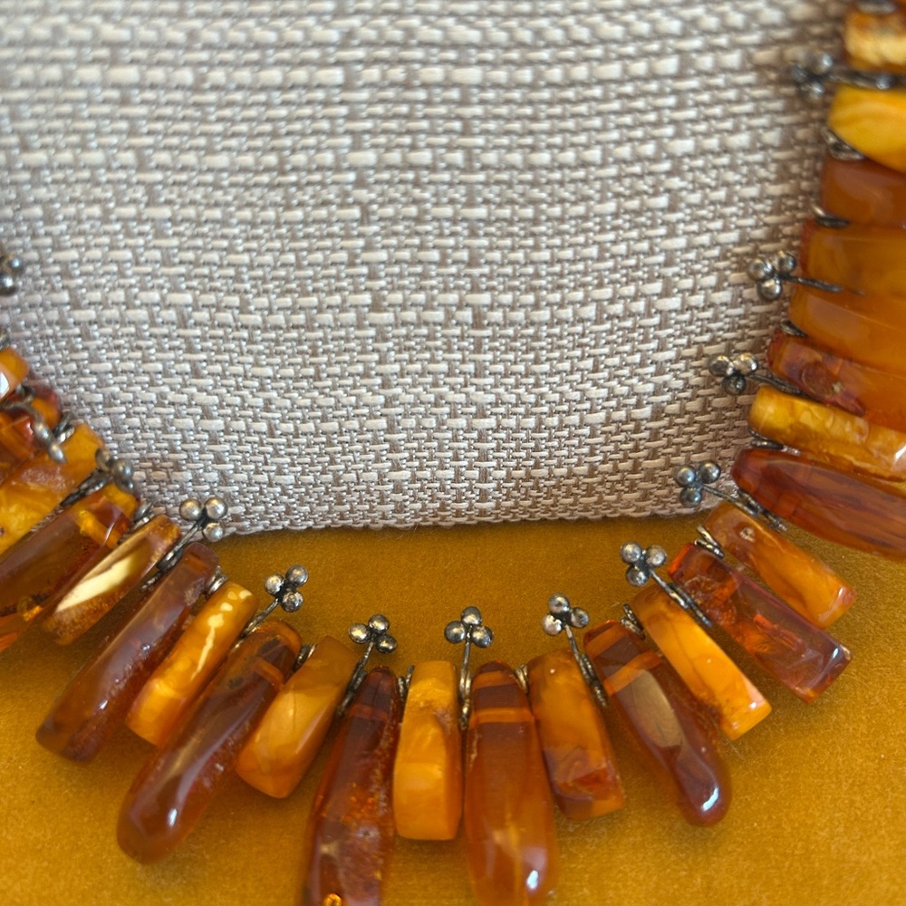 Chunky Vintage Baltic Amber Necklace - Picture 3 of 6